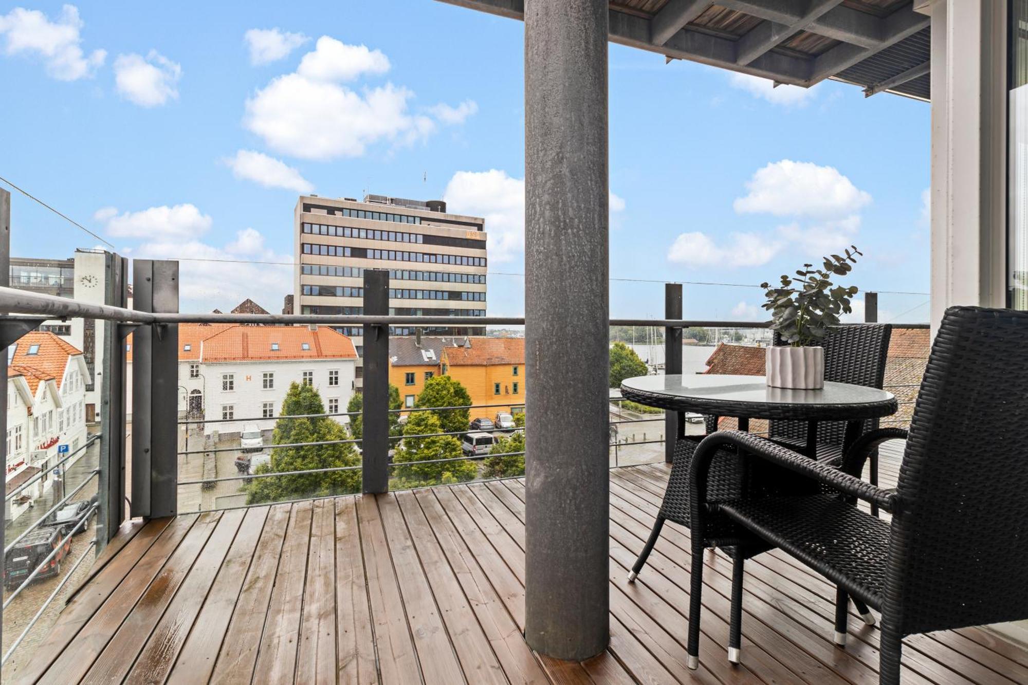 Nh9 - Corner Haven In City Center Stavanger Exterior photo